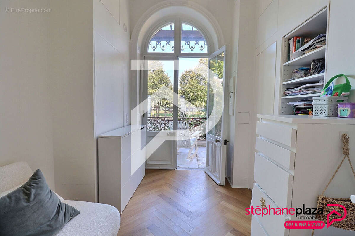 Maison à MAISONS-LAFFITTE