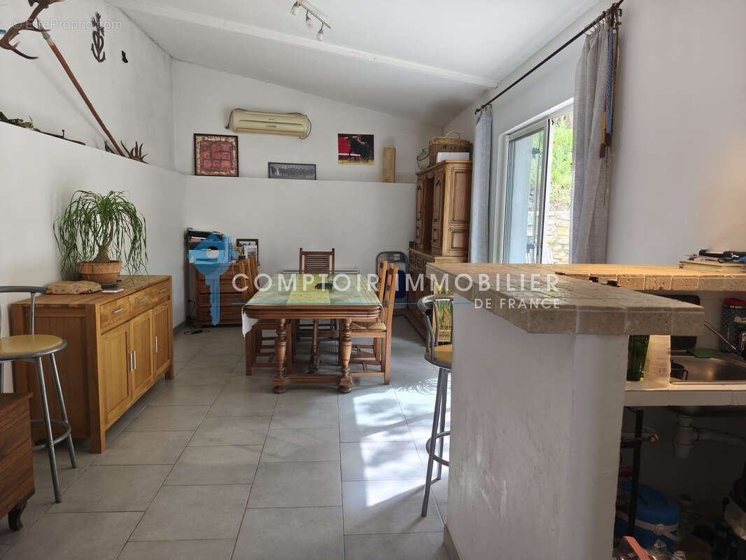 Dpt(13) boulbon a vendre  maison de village de 1930 - photo 7
