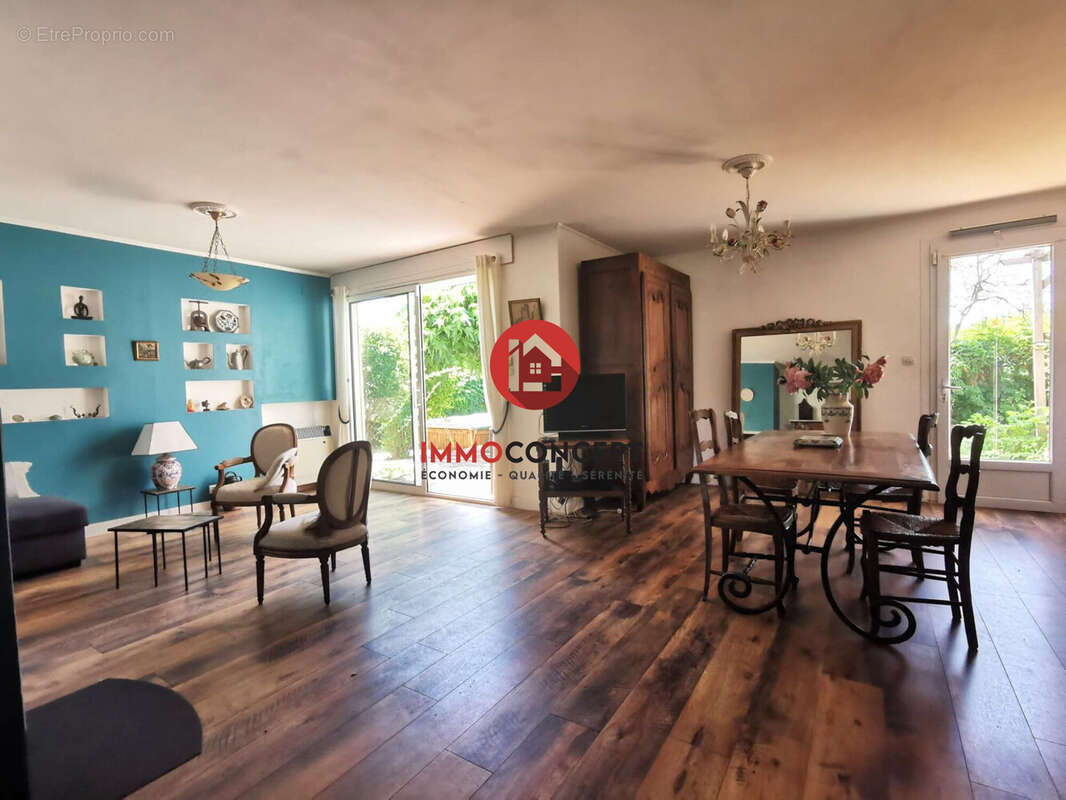 Maison 125 m² à Bagnols-Sur-Ceze  - photo 2