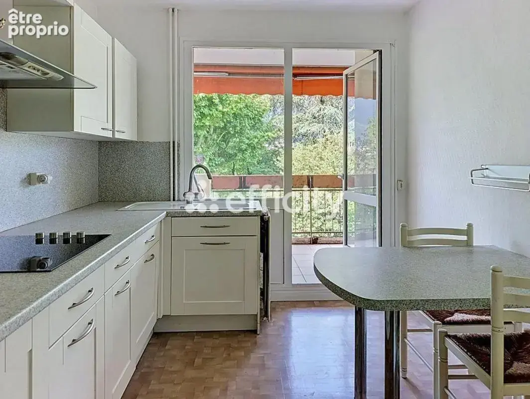 Appartement ancien - photo 9