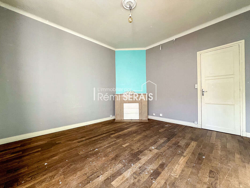 Appartement à CONDE-SUR-NOIREAU