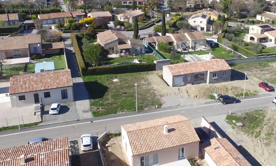 Terrain à AUBIGNOSC