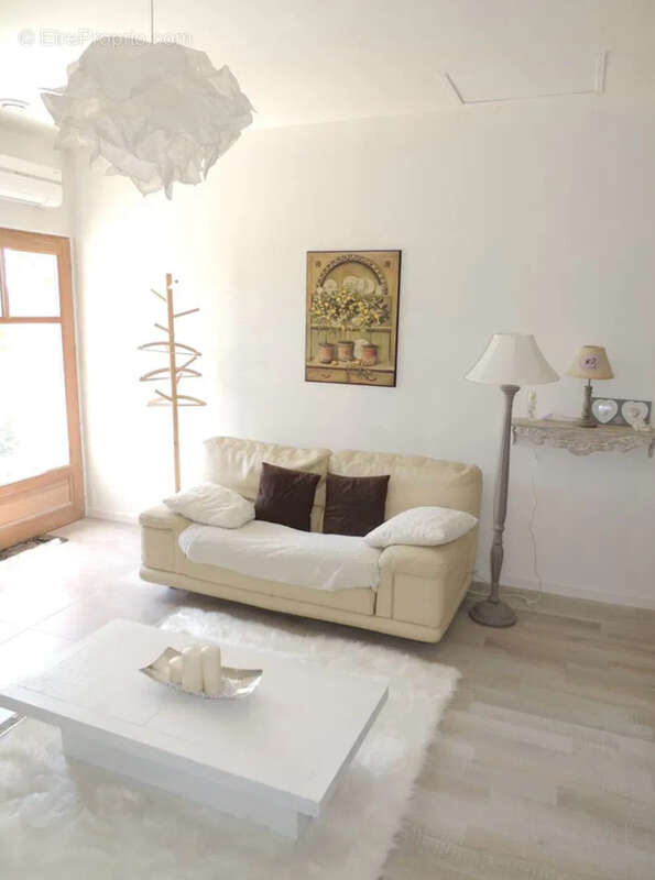 Maison à VISAN
