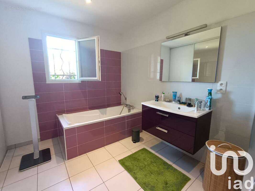 Photo 9 - Maison à CUSSET