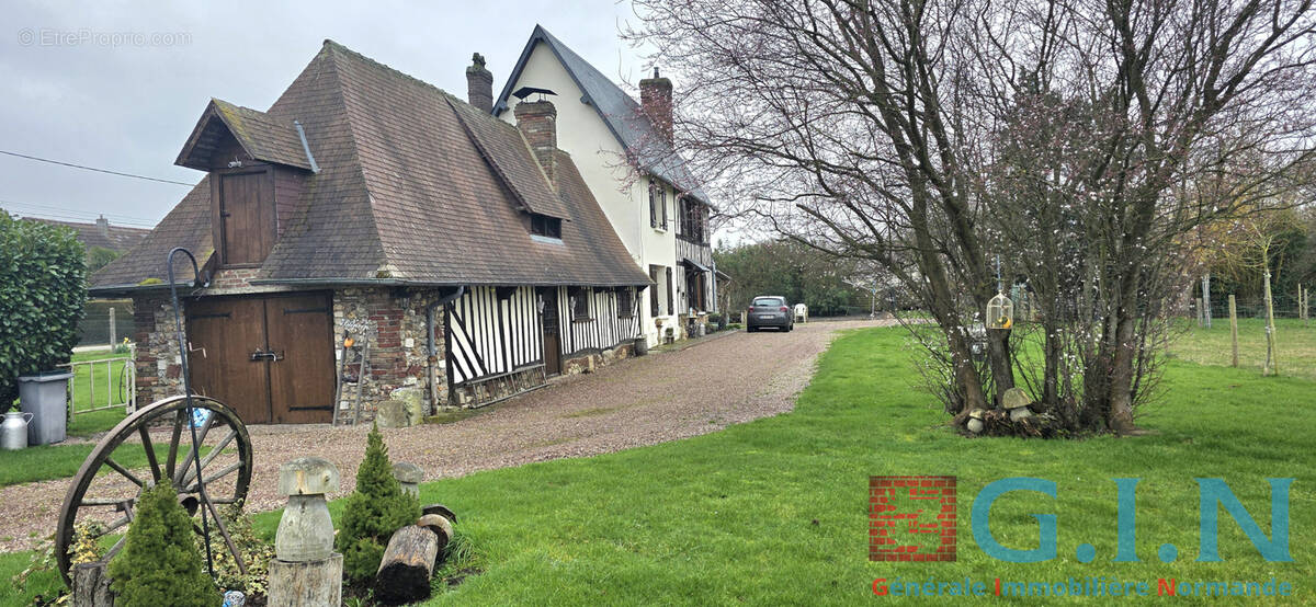 Maison à MONTFORT-SUR-RISLE