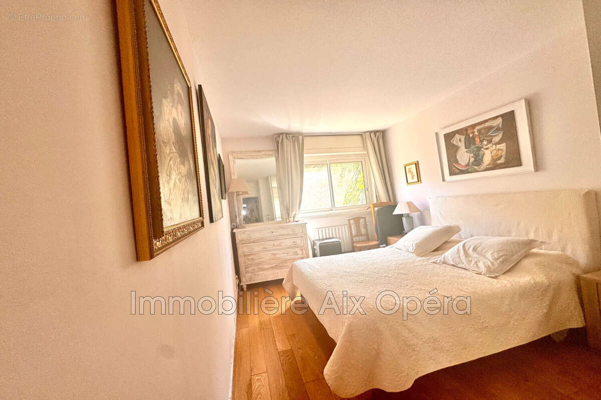 Appartement 91 m² à Aix-En-Provence  - photo 4