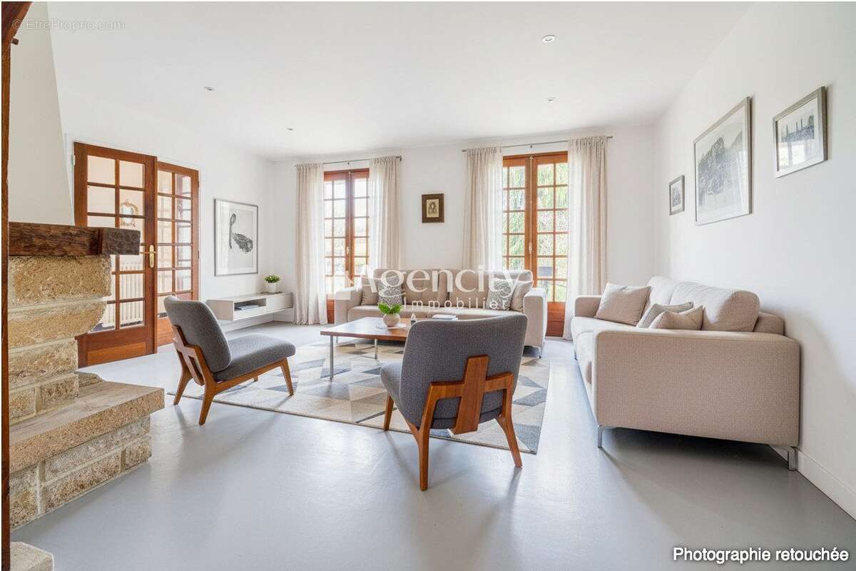 Maison à CROISSY-BEAUBOURG