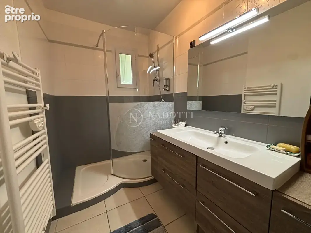 À VENDRE - EXCLUSIVITÉ- Maison Cadenet T6 avec jardin, piscine et garage - photo 18