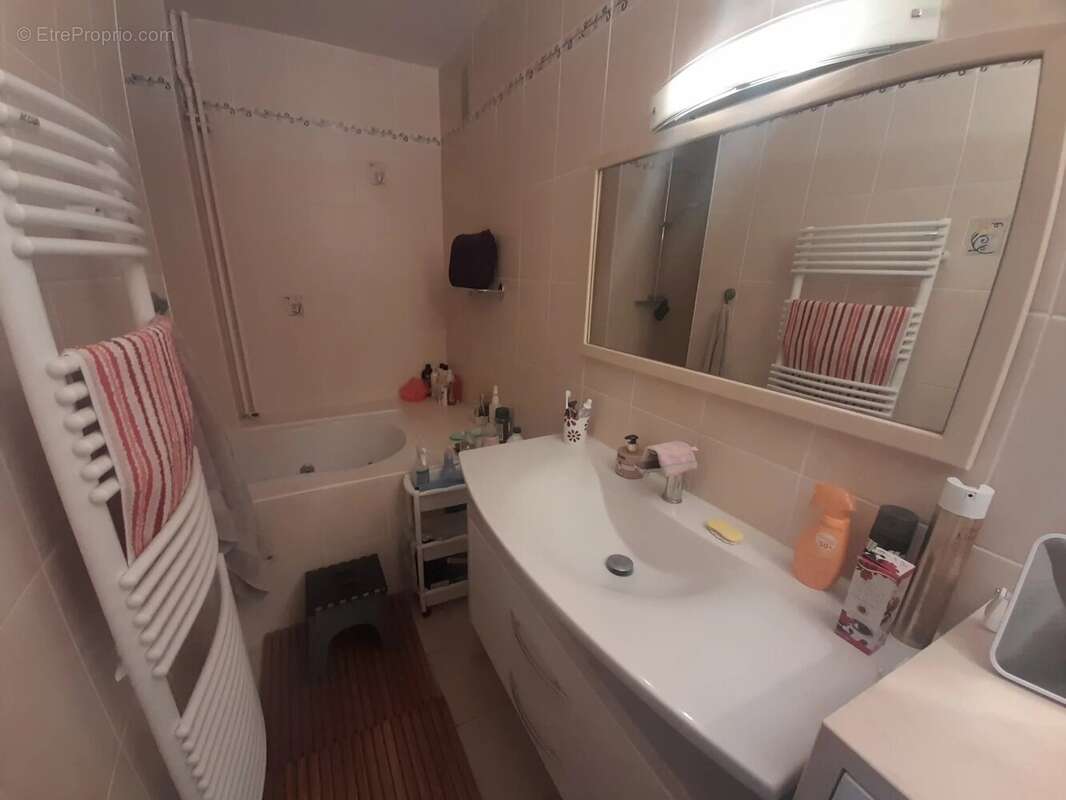 Appartement à AGNIERES-EN-DEVOLUY