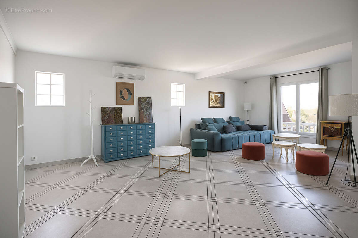 Maison à VILLIERS-SAINT-FREDERIC