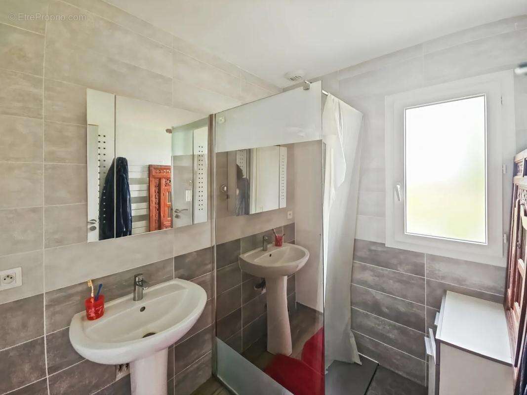 Maison à SAINT-CALAIS