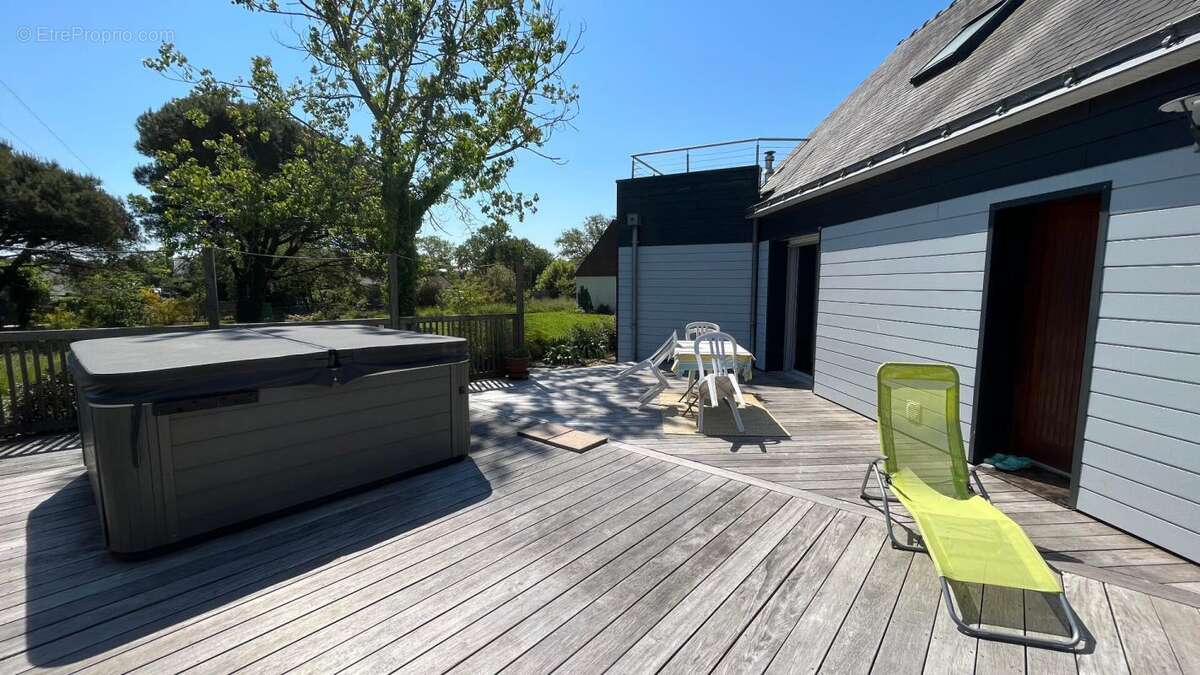 Maison à LA TURBALLE