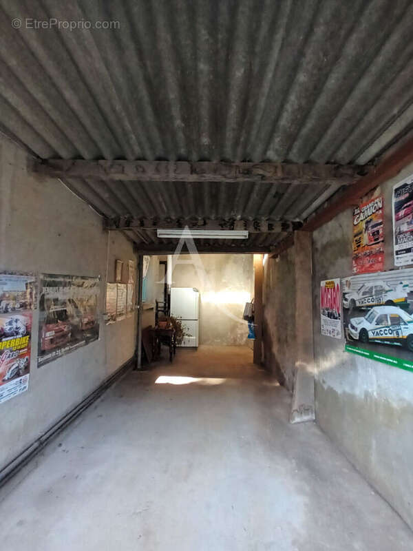 Maison à LA CHAUSSEE-SAINT-VICTOR