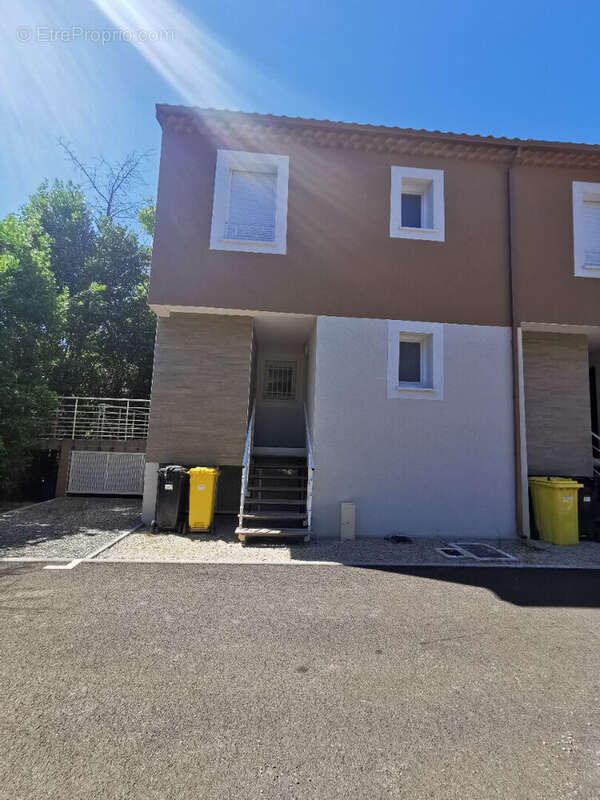 Maison 3 chambres Terrasses Jardin Climatisations, stationnements - photo 2