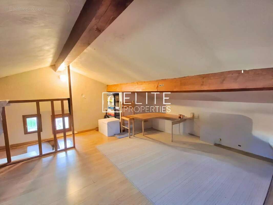 Appartement à GRASSE