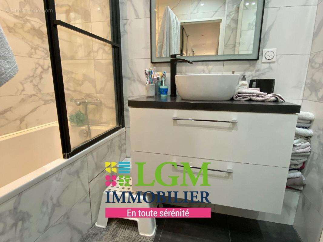 Appartement À Vendre - photo 7