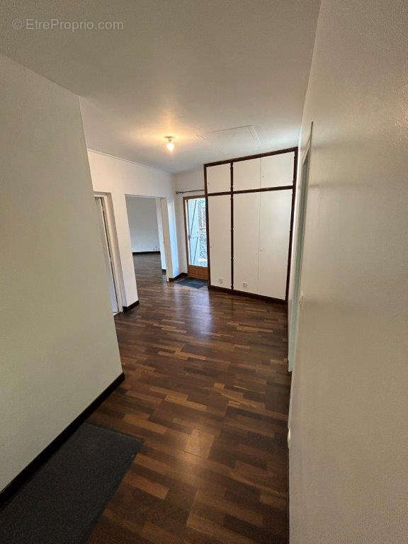 Appartement à DROUE-SUR-DROUETTE