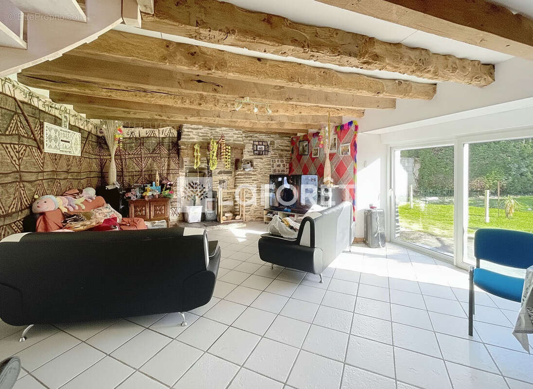 Maison Porcaro 3 pièce(s) 90 m2 - photo 3