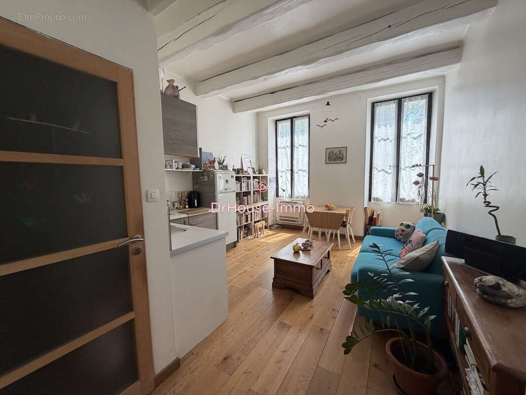 Appartement 38 m² à Marseille-10e  - photo 6