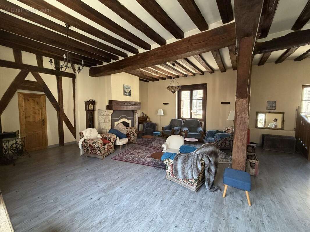Autre à CHATEAUDUN