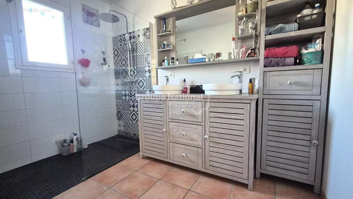 Maison à LES ANGLES