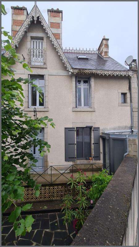 Maison à BRESSUIRE