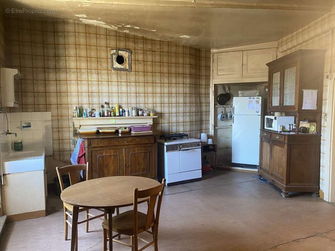 Maison 164 m² à Eymoutiers  - photo 8