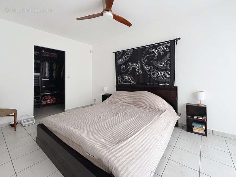 Maison à CHARENTILLY