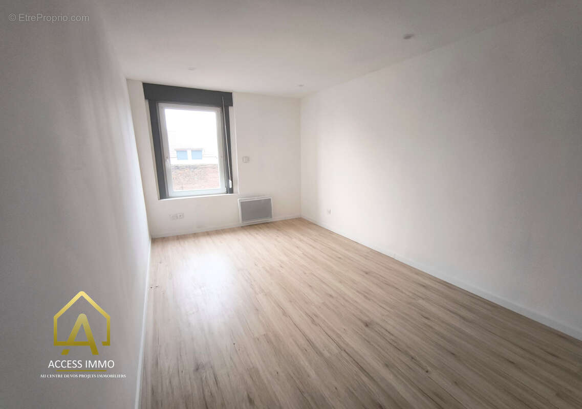 Maison à VIEUX-CONDE