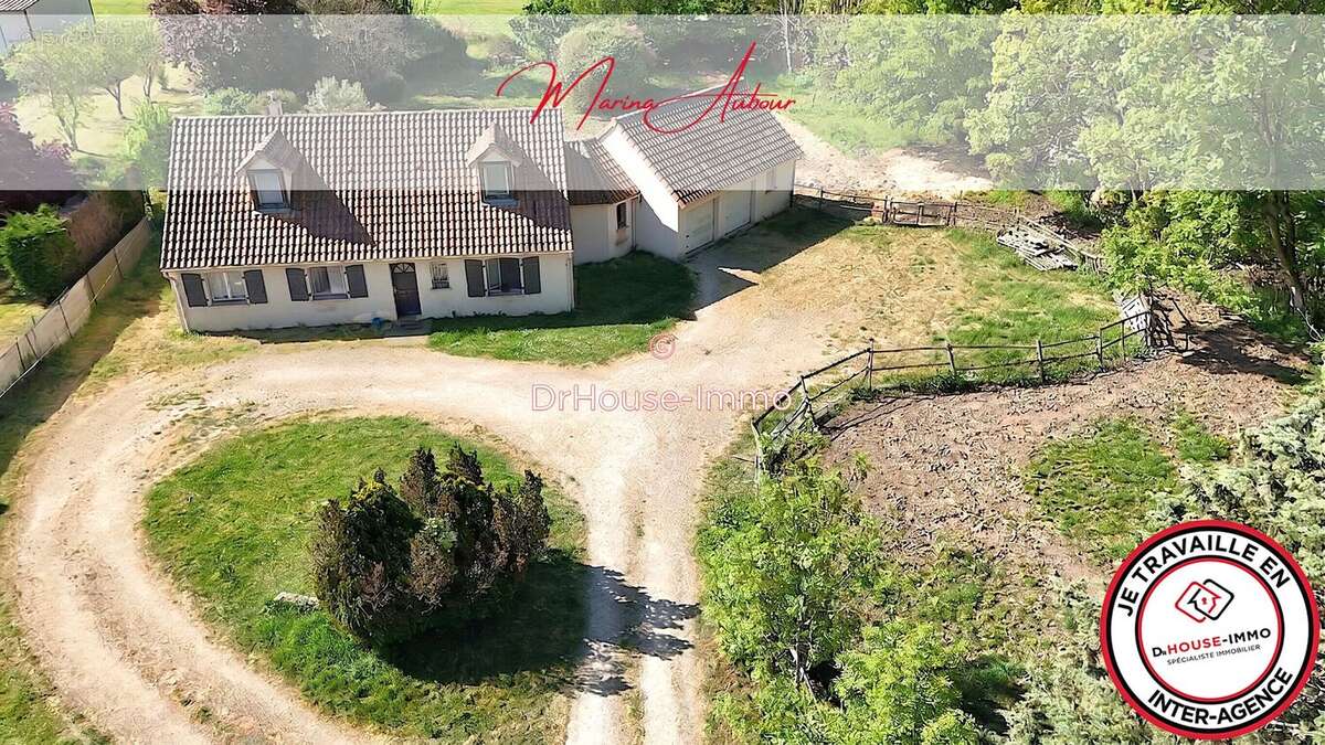 Maison à FLEURE