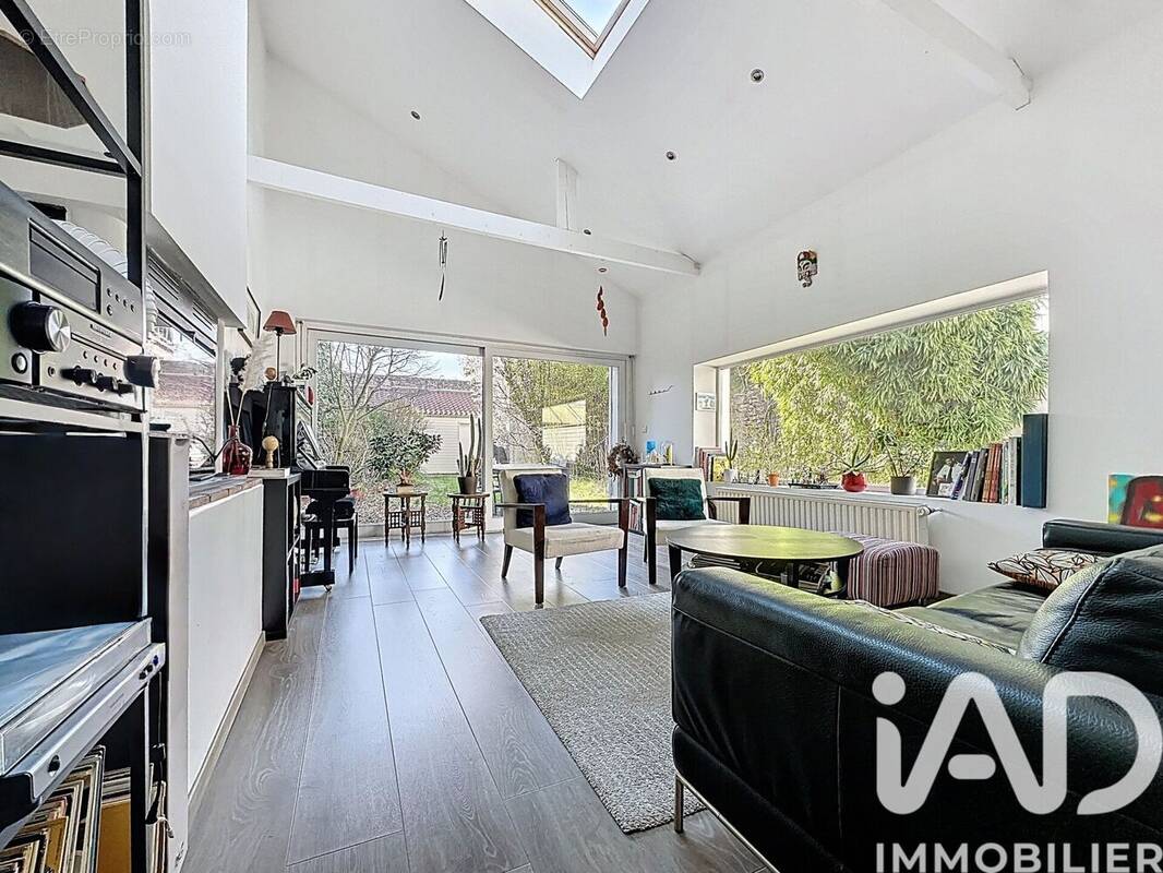 Photo 1 - Maison à LYS-LEZ-LANNOY