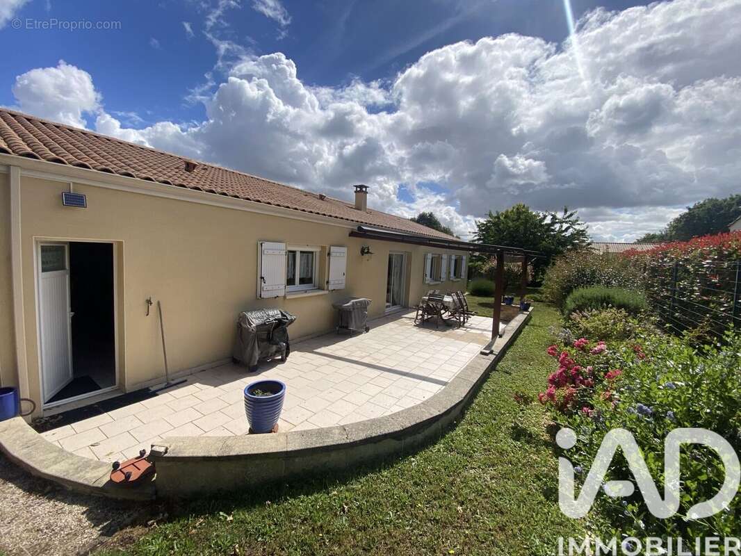Photo 3 - Maison à AIZENAY