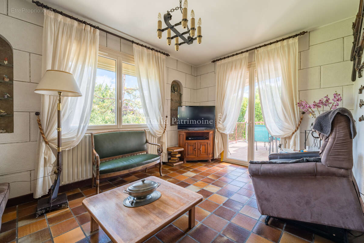 Maison à VILLENEUVE-TOLOSANE
