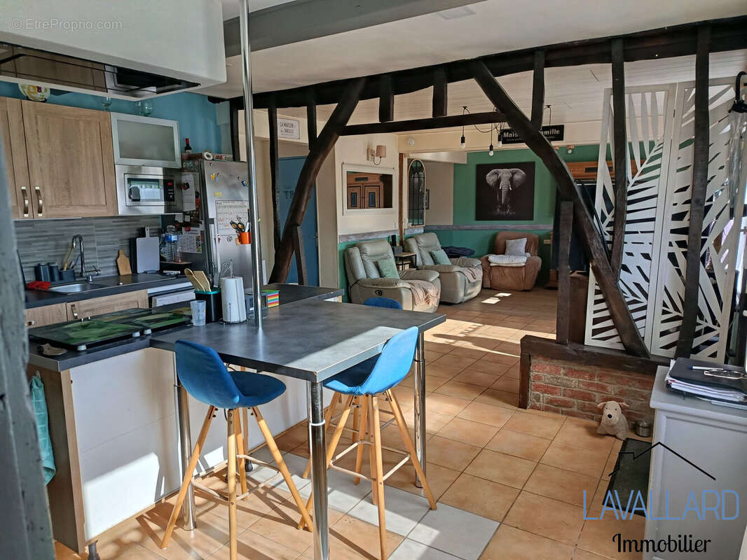 Maison 119 m² à Gueschart  - photo 2
