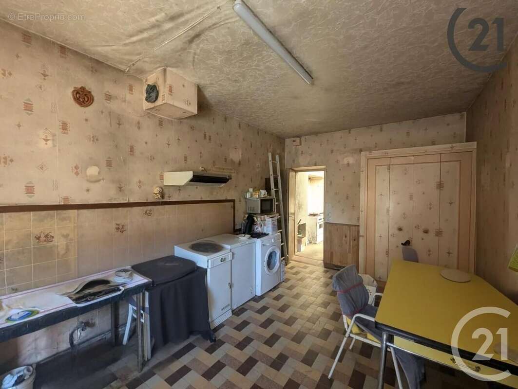 Maison à CHALAUTRE-LA-GRANDE