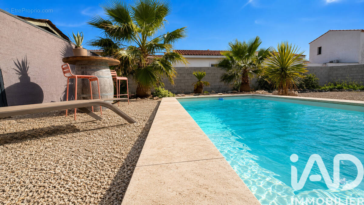 Photo 1 - Maison à POULX