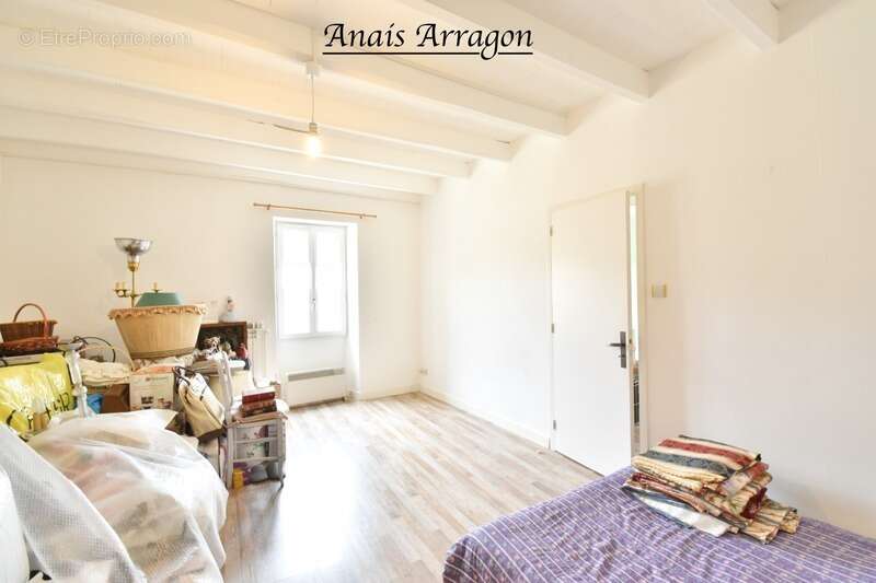 Maison à SAINT-FRONT-SUR-LEMANCE