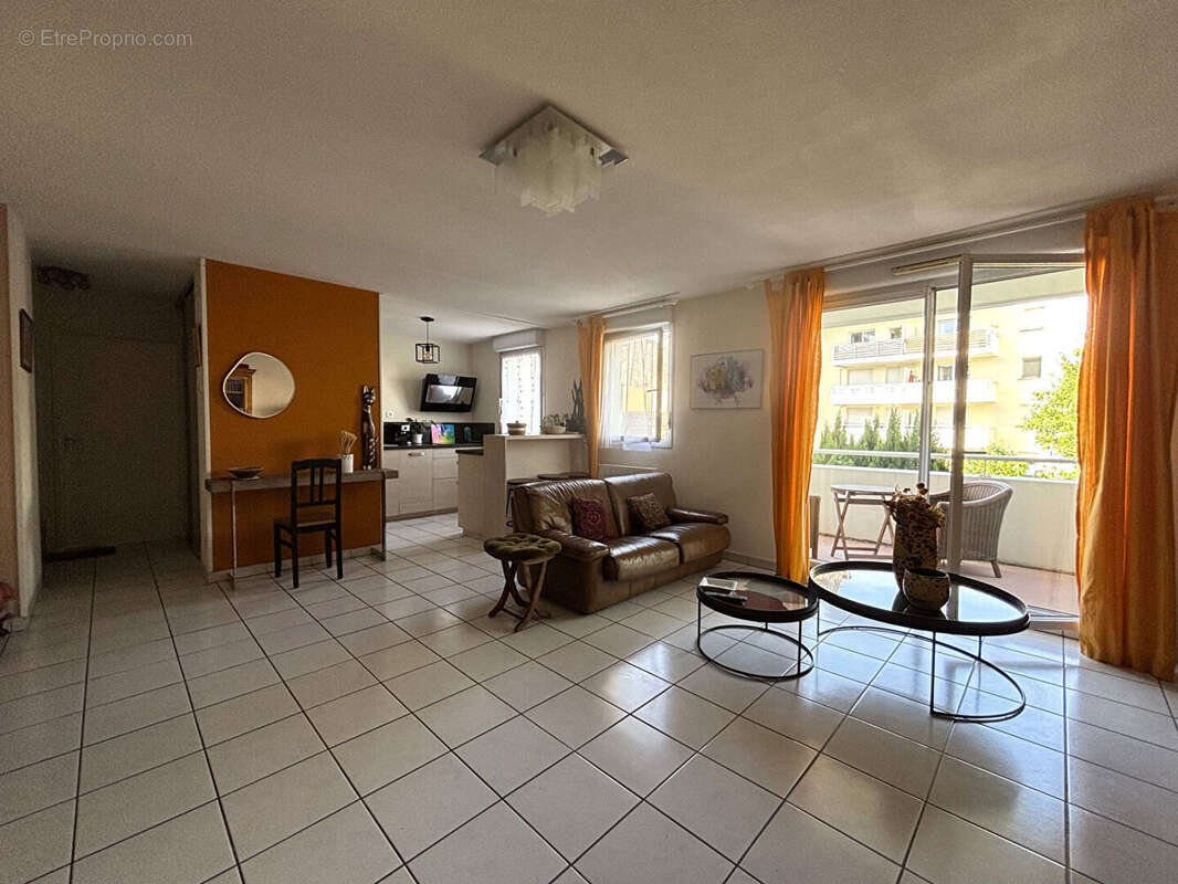 Gare de Bordeaux - Appartement T3 - photo 5