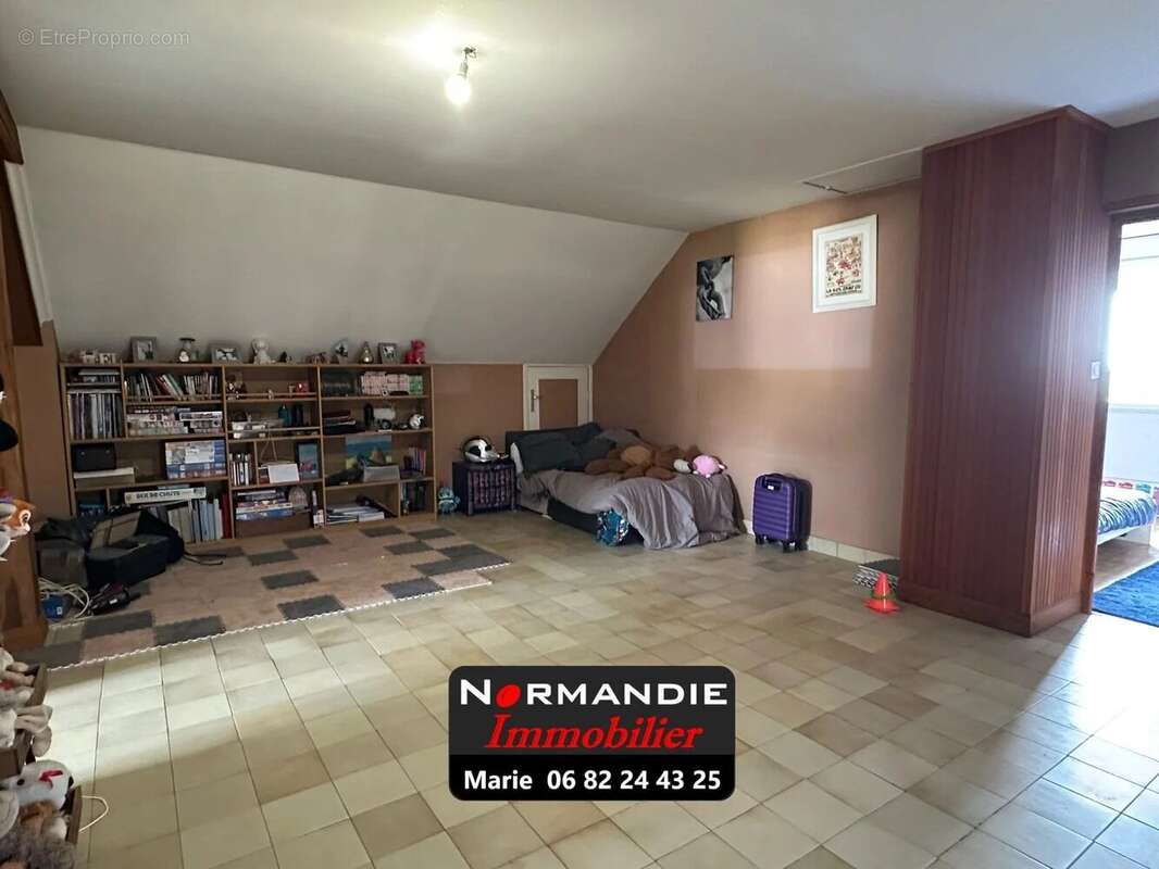 Maison à LA FRENAYE