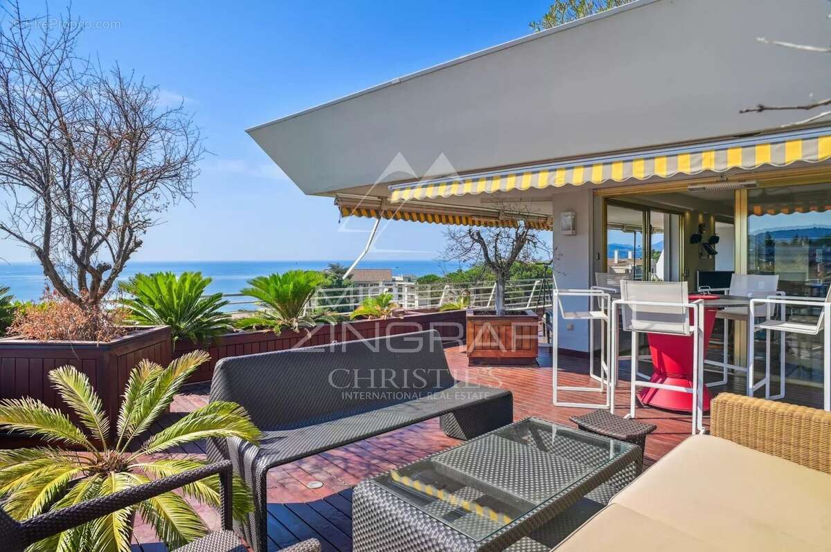 Appartement à CANNES