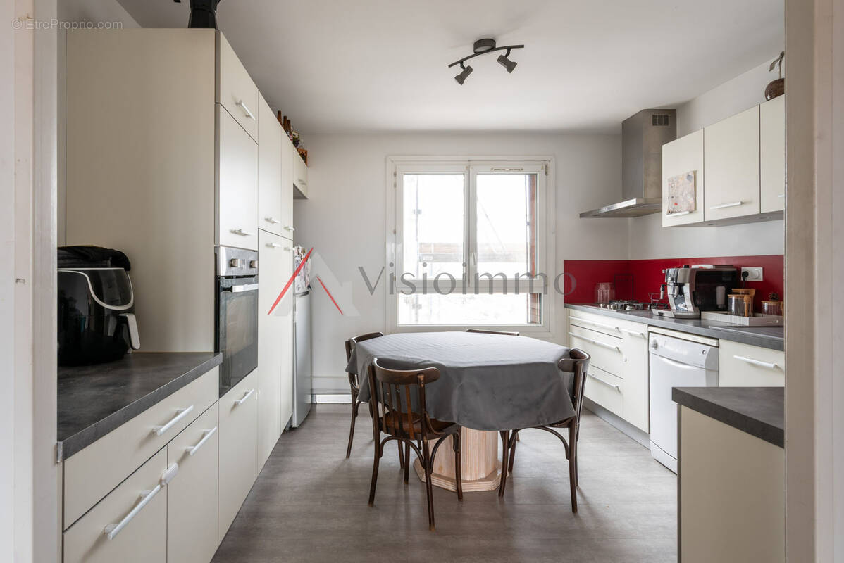 Appartement à SASSENAGE