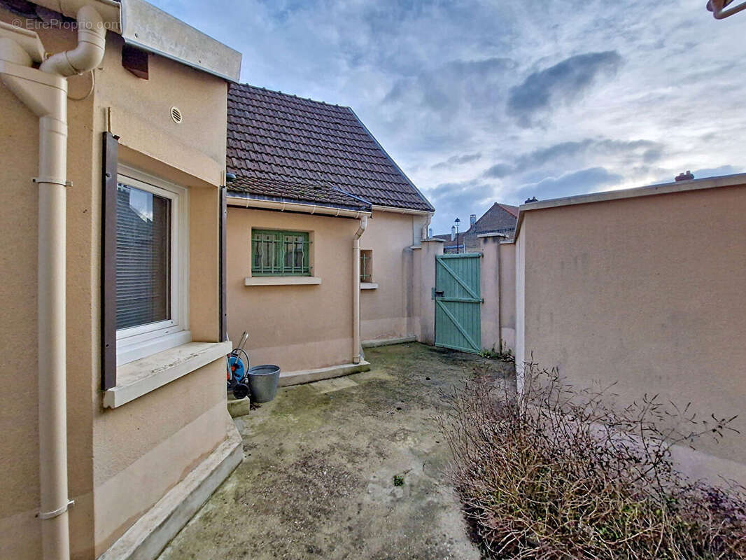 Appartement à BREVAL