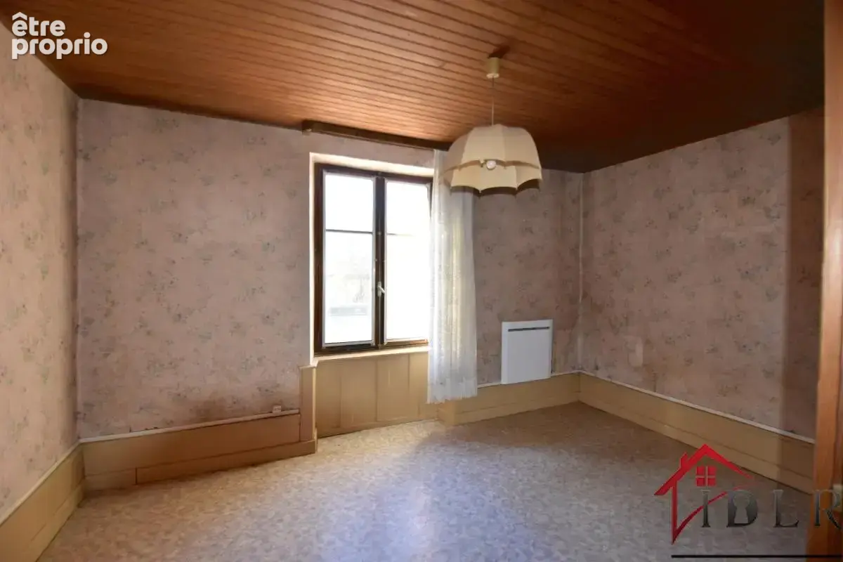 Maison mitoyenne t6 avec terrain - photo 7