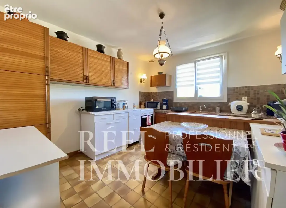 Maison mitoyenne à Leguevin avec jardin, 4 chambres et un garage - photo 2