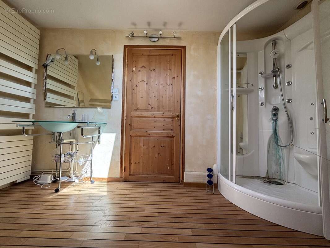 Maison 200 m² à Marchiennes  - photo 9