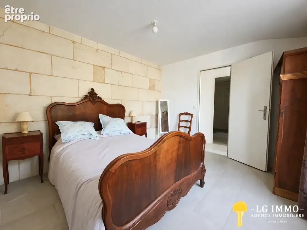 Maison en pierre entièrement rénovée — 3 chambres — jardin clos — dpe a - photo 7
