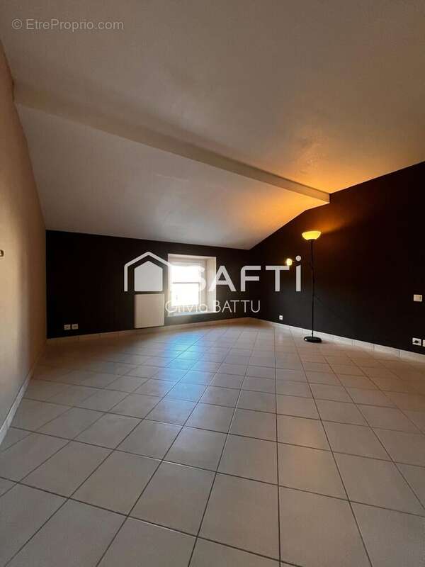 Photo 3 - Appartement à DOMEVRE-SUR-AVIERE