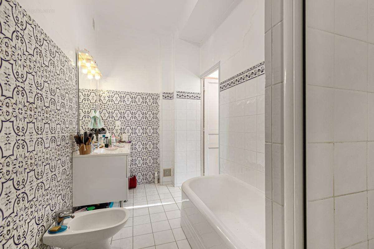 Maison à PEYMEINADE