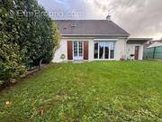 Maison à SAINT-PIERRE-DU-PERRAY