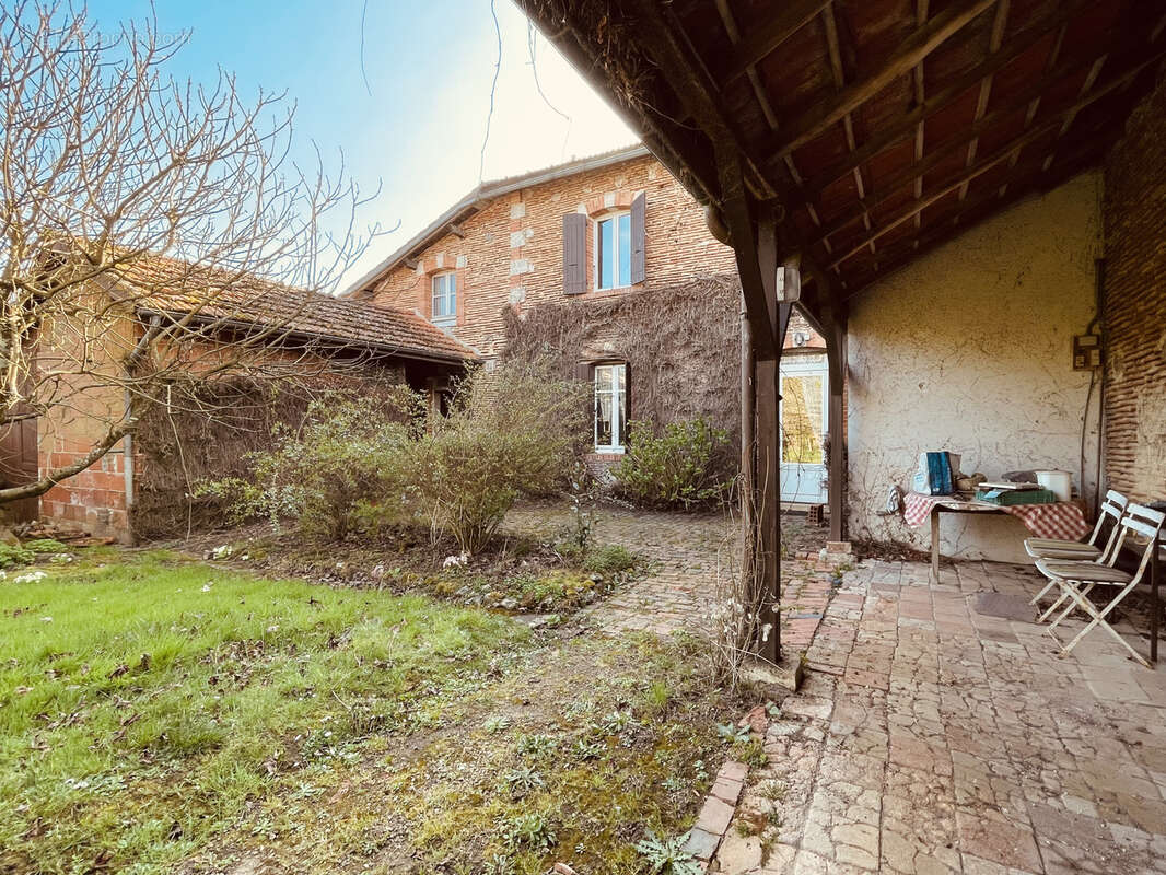 Maison à ROUMAZIERES-LOUBERT